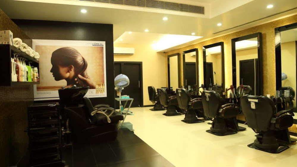 Vishwaratna Hotel Guwahati Zewnętrze zdjęcie