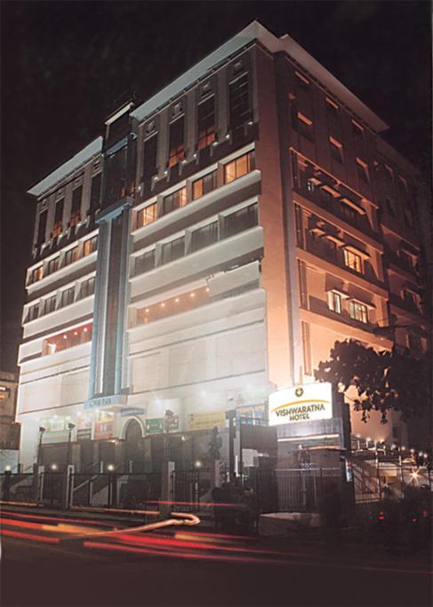 Vishwaratna Hotel Guwahati Zewnętrze zdjęcie